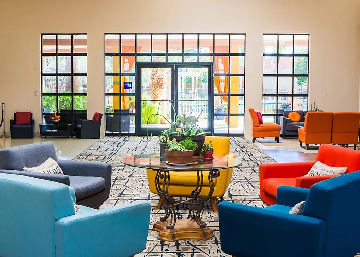 Hotel Center, An Ascend Collection Member