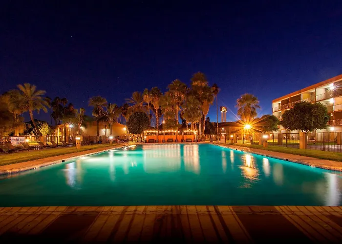 Hotel Center, An Ascend Collection Member 2*