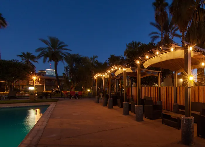 Center, An Ascend Collection Member Hotel