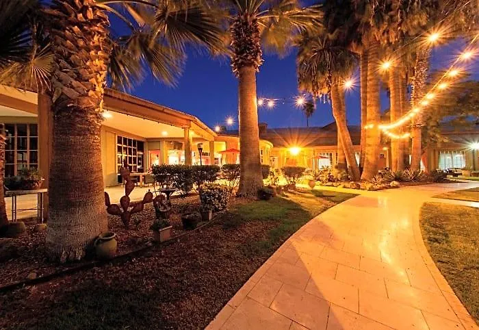 Hotel Center, An Ascend Collection Member 2*