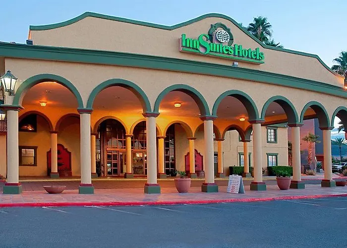 Center, An Ascend Collection Member Hotel