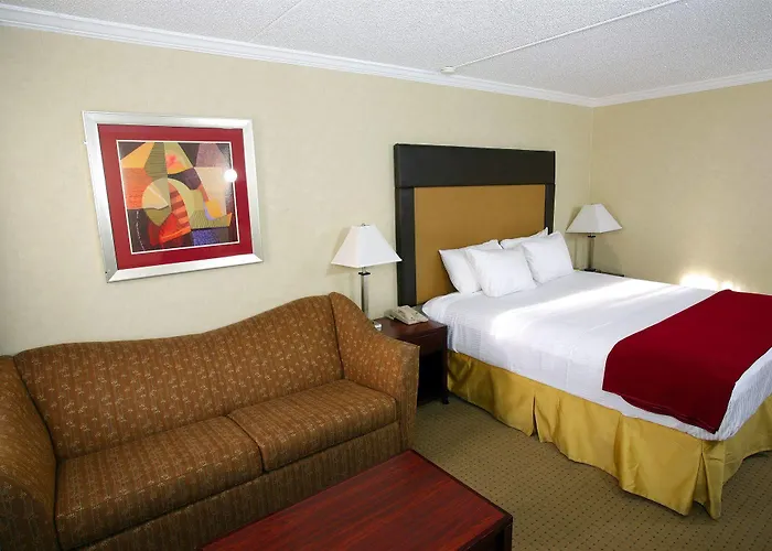 Center, An Ascend Collection Member Hotel