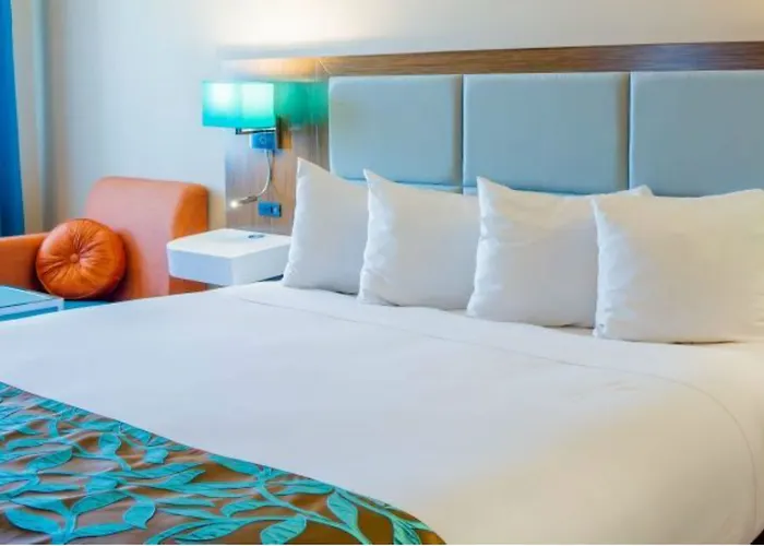 Hotel Center, An Ascend Collection Member 2*